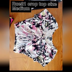 Crop tops and a pair of leggings-pink brand